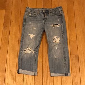 American Eagle Boy Fit Cropped Ripped Jeans